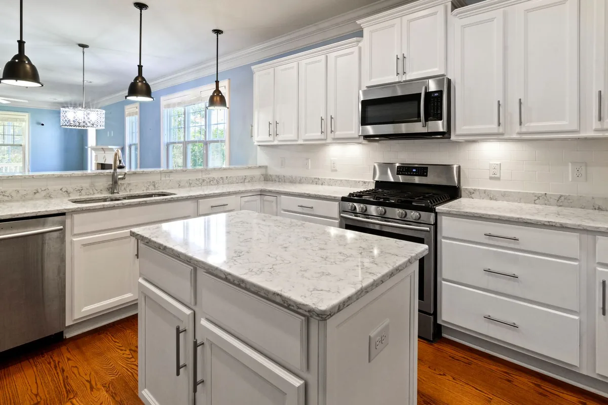 Filth & Squalor Cleanup in Country Knolls, NY